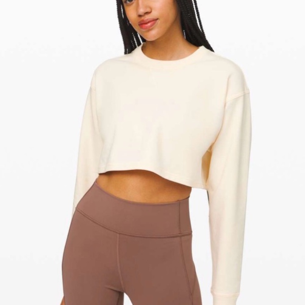 Lululemon All Yours Cropped Crew in Angel Wing sz 6
